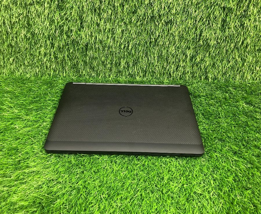 DELL - LATITUDE - E7450