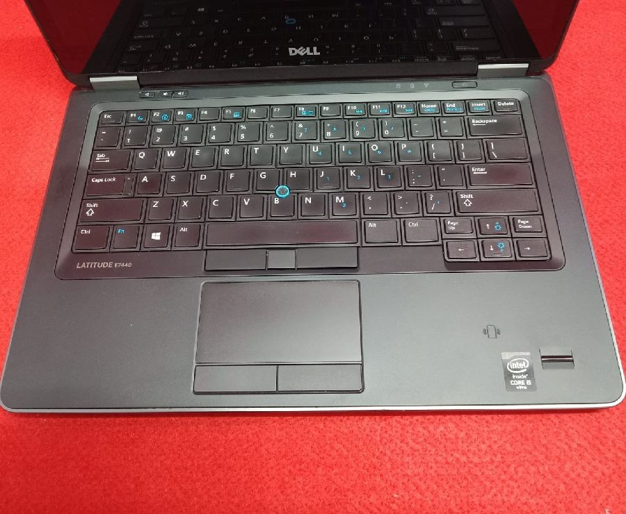 DELL - LATITUDE E7440