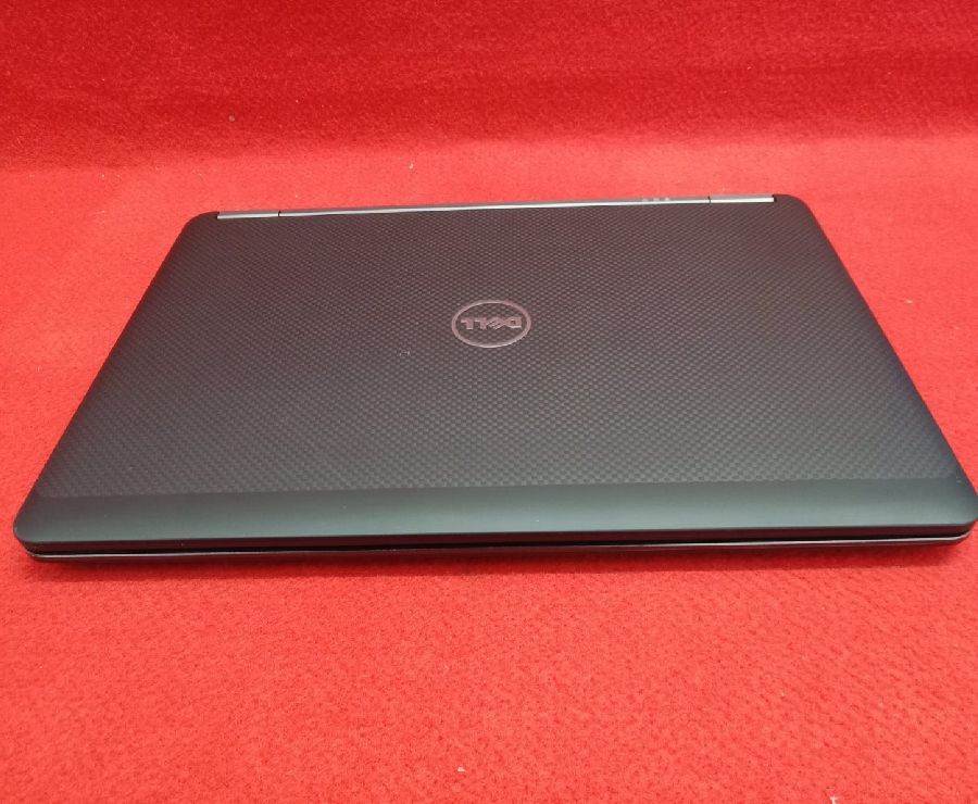 DELL - LATITUDE E7440