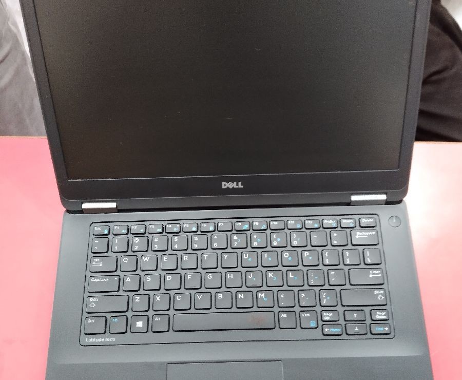 DELL - LATITUDE E5470