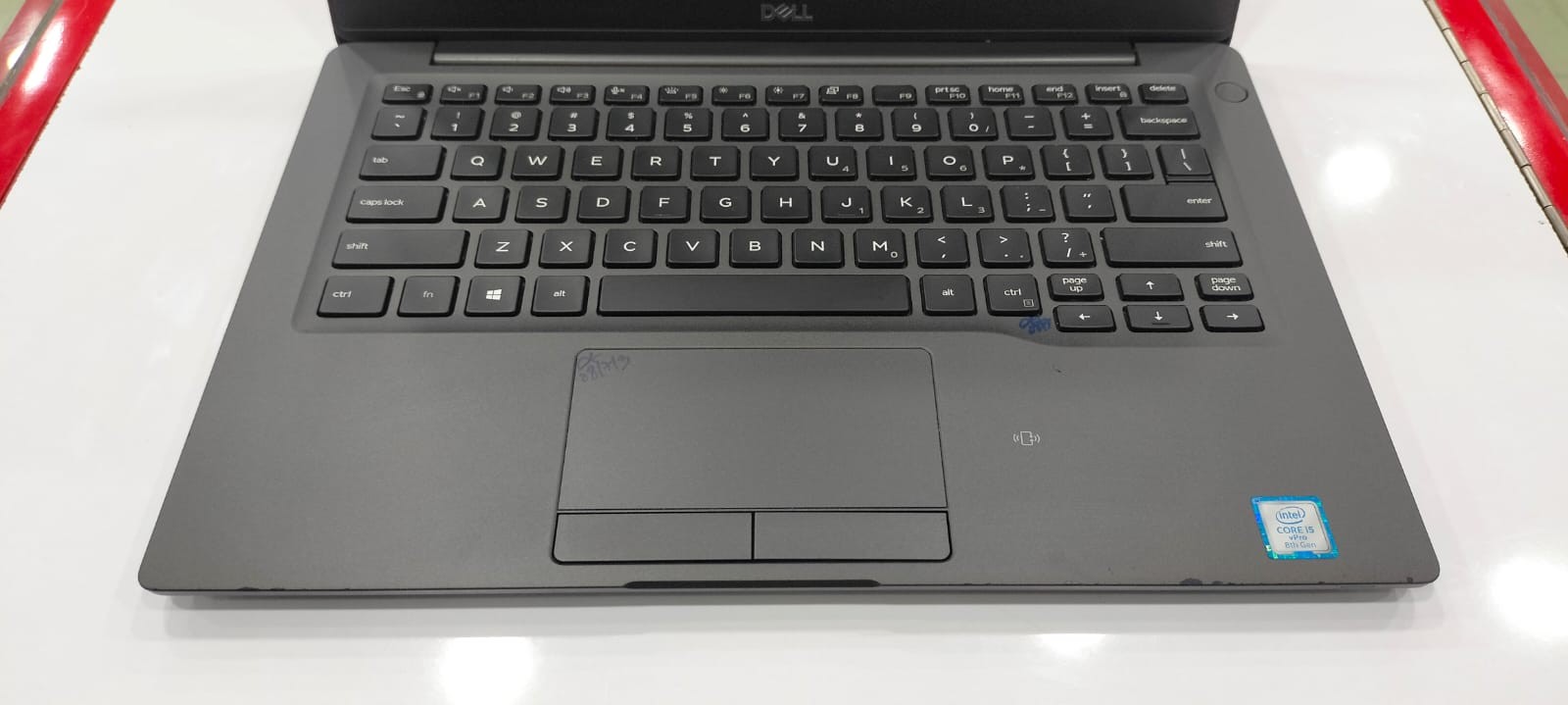 (Refurbished) Dell Latitude 7400 i5 8th Generation (i5-8365u) 8GB RAM 256 GB SSD 14 inches DISPLAY