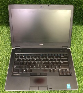 Dell Latitude E6440 (i5/4th Genration , 8 Gb Ram , 256 Gb SSD ,14 Inch Display)